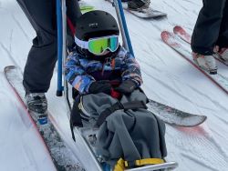 Child on modified skis
