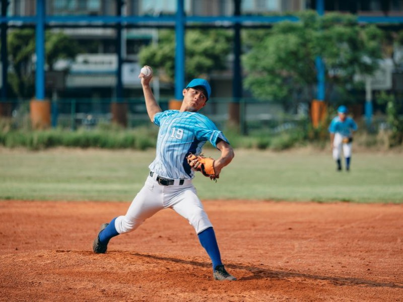 Teen baseball pitcher